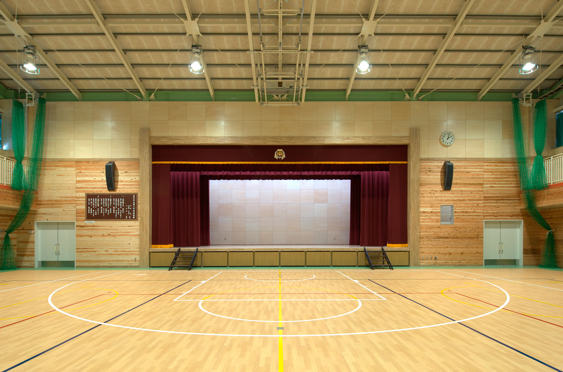 安中市立第二中学校 体育館:プロジェクト: 石井アーキテクト